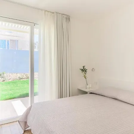 Stunning Capo Falcone Charming Near La Pelosa Stintino
